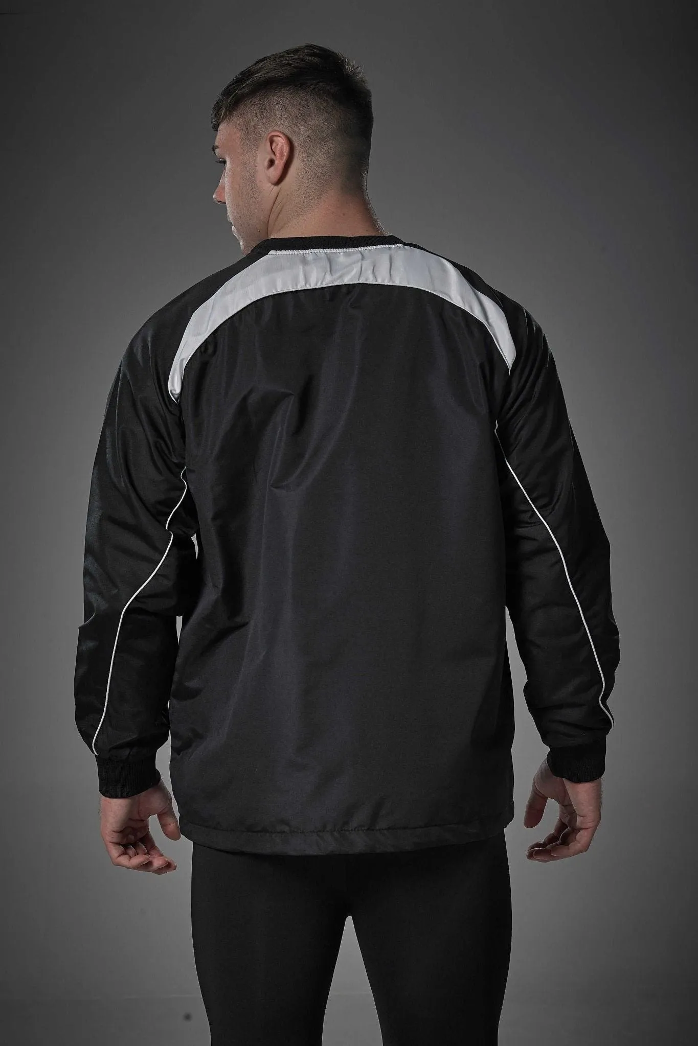 BLITZ WINDBREAKER