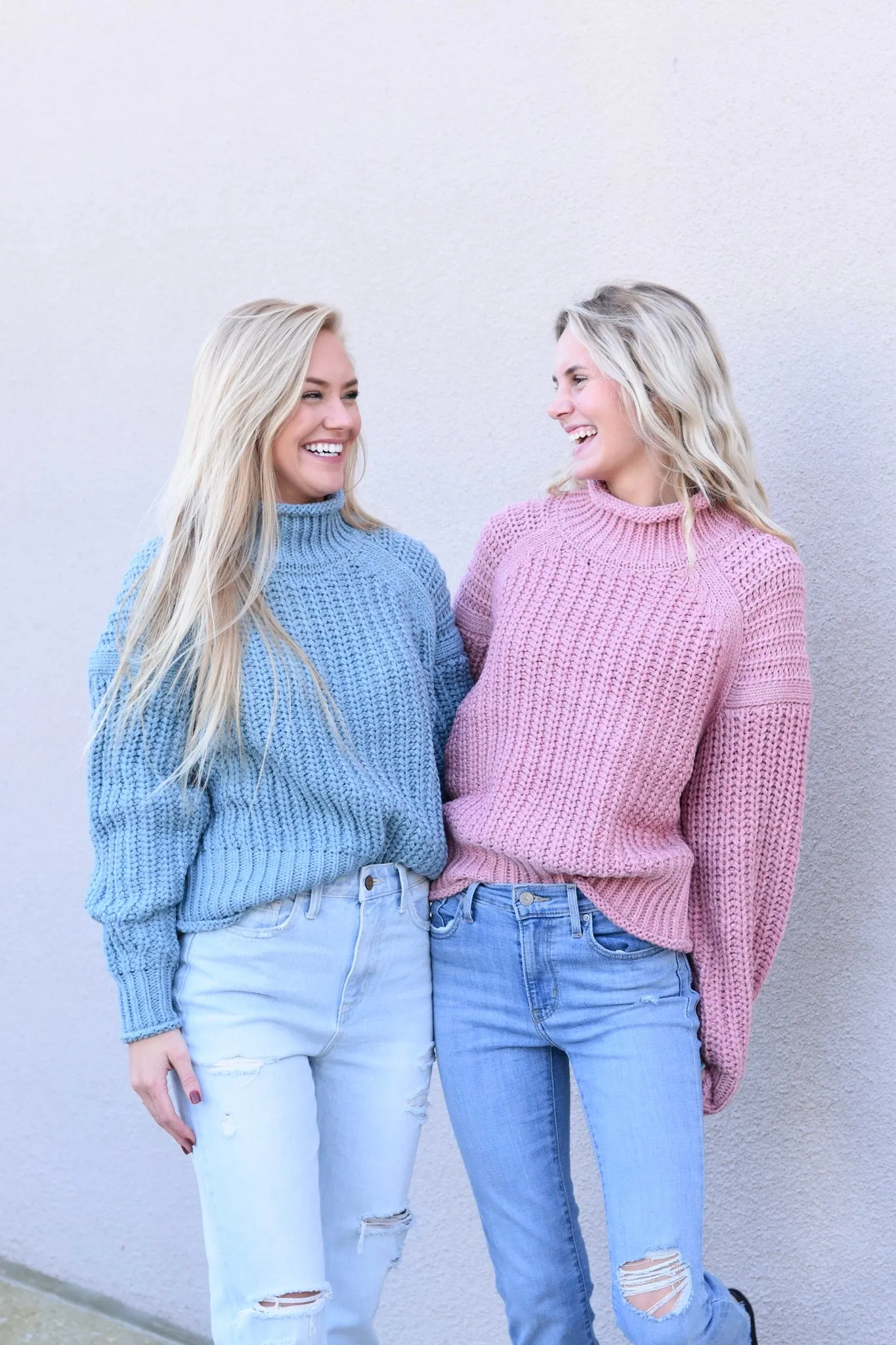 Cable Knit Detailed Turtle Neck Sweater