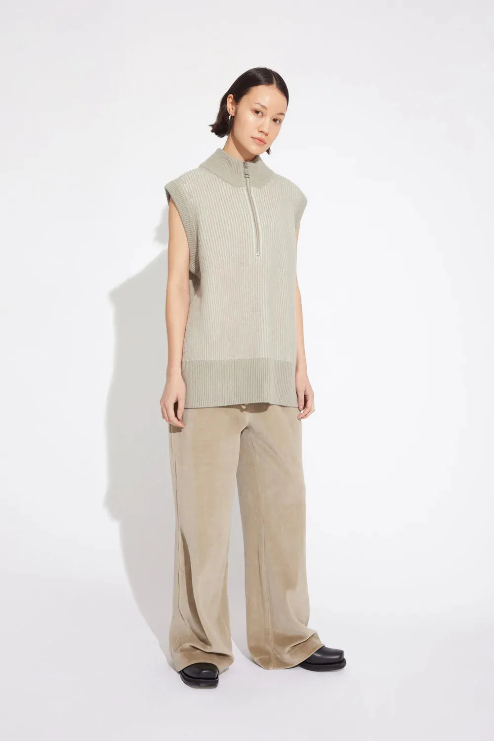 Delaney vest