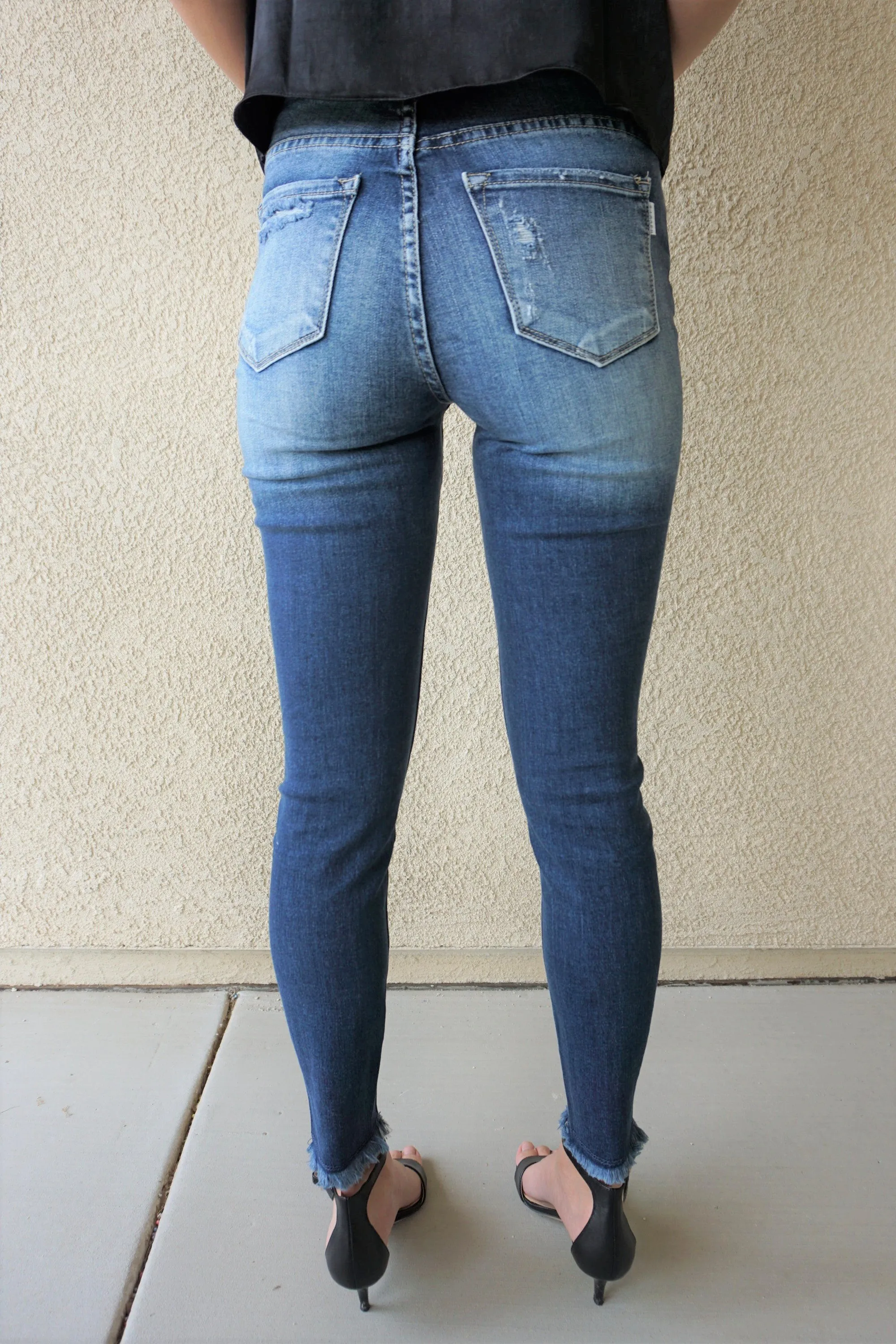 Haydee  Distressed  Jeans