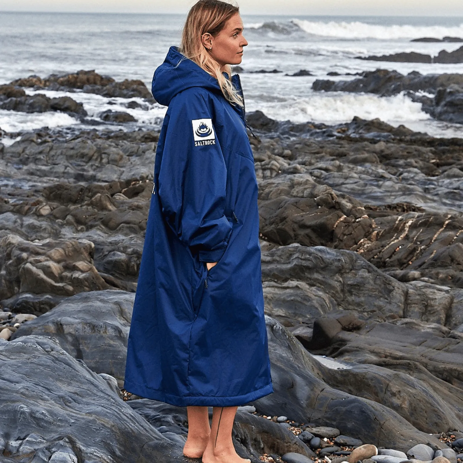 Saltrock Adults Four Seasons Robe Changing Robe