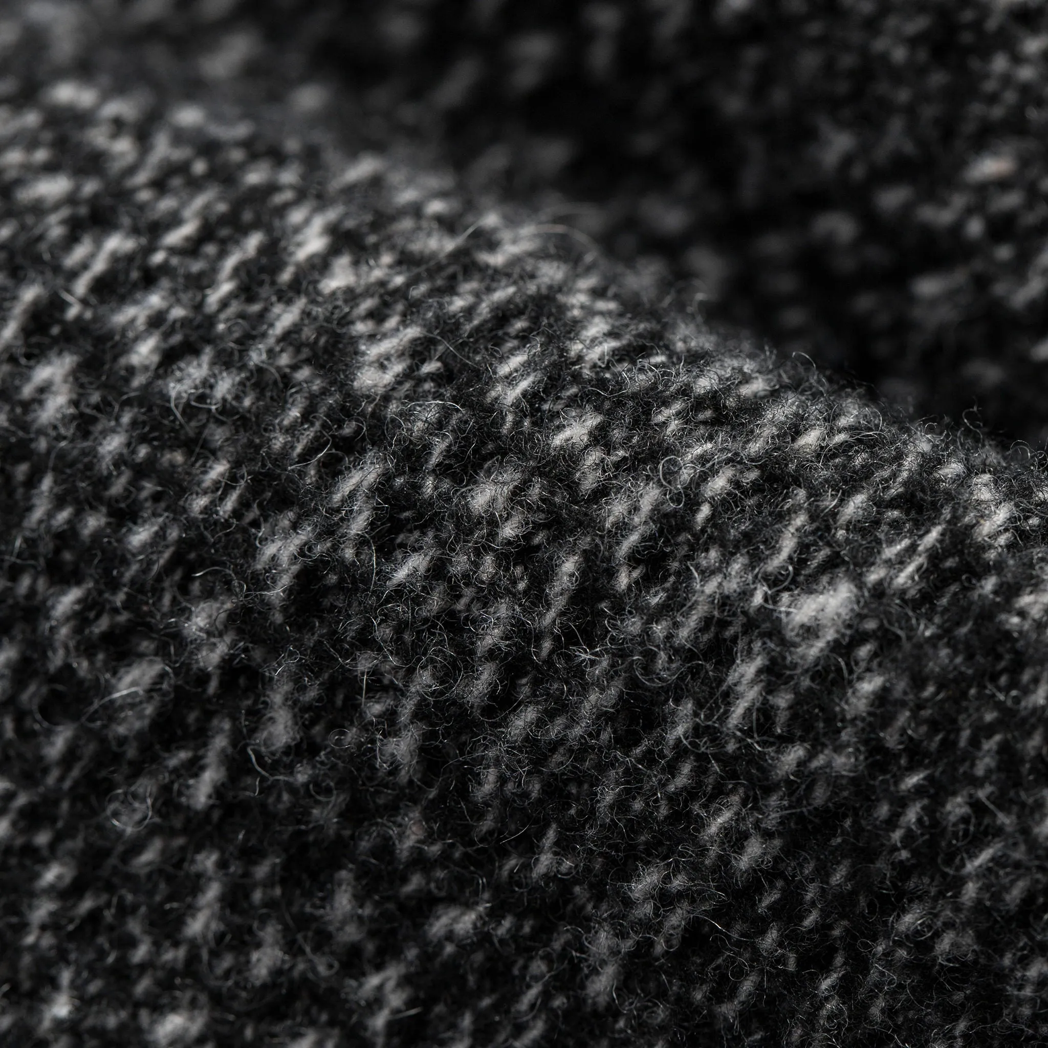 The Summit Shirt in Heather Charcoal Waffle