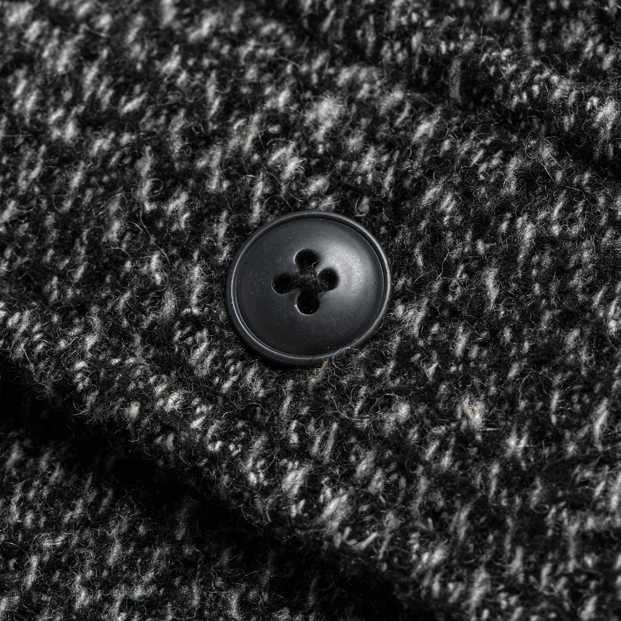 The Summit Shirt in Heather Charcoal Waffle