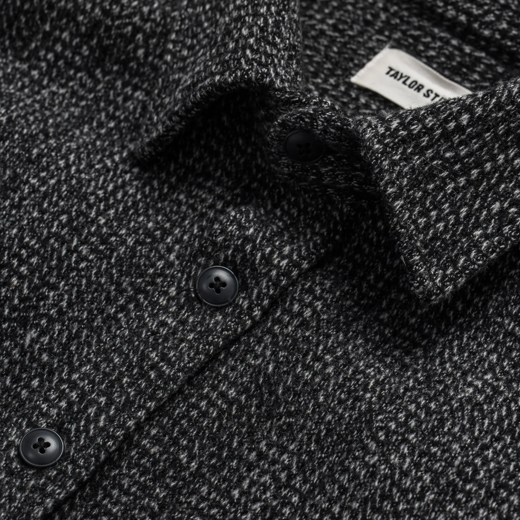 The Summit Shirt in Heather Charcoal Waffle