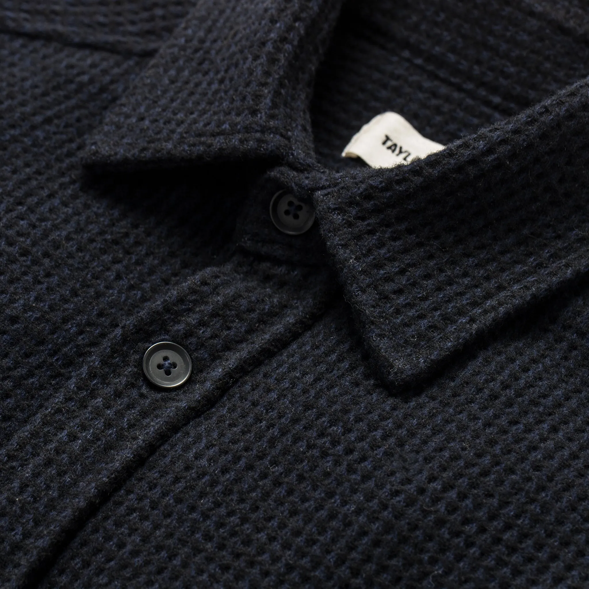 The Summit Shirt in Heather Navy Waffle